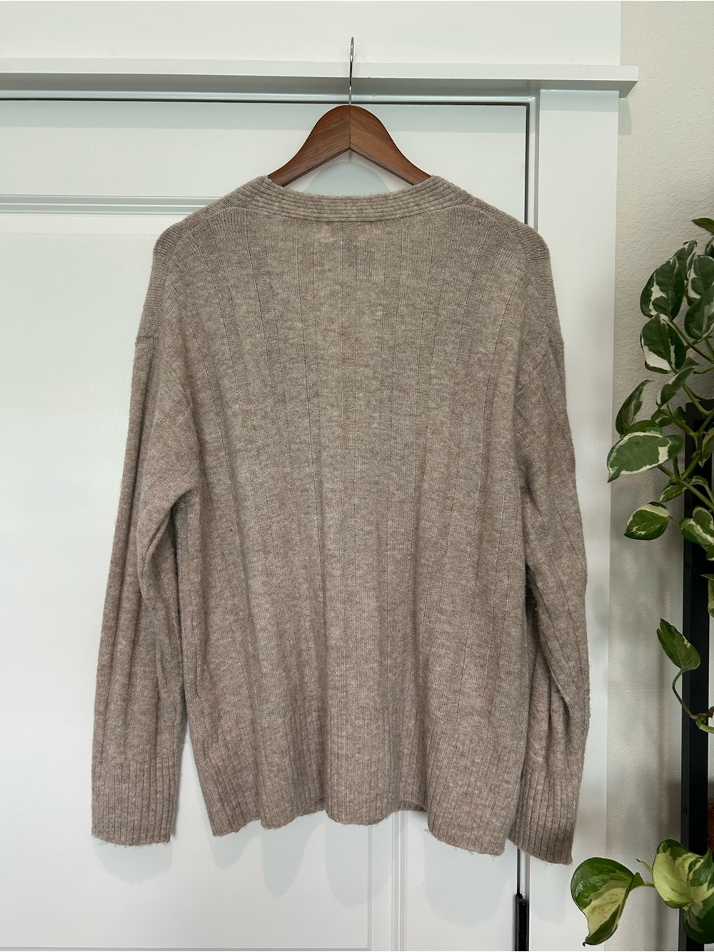 Universal Thread Beige/Taupe Ribbed Button-Up Cardigan - Picture 3 of 3
